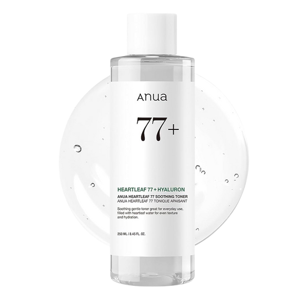 Tónico ANUA Heartleaf 77 + Hyaluron sobre una gota de textura