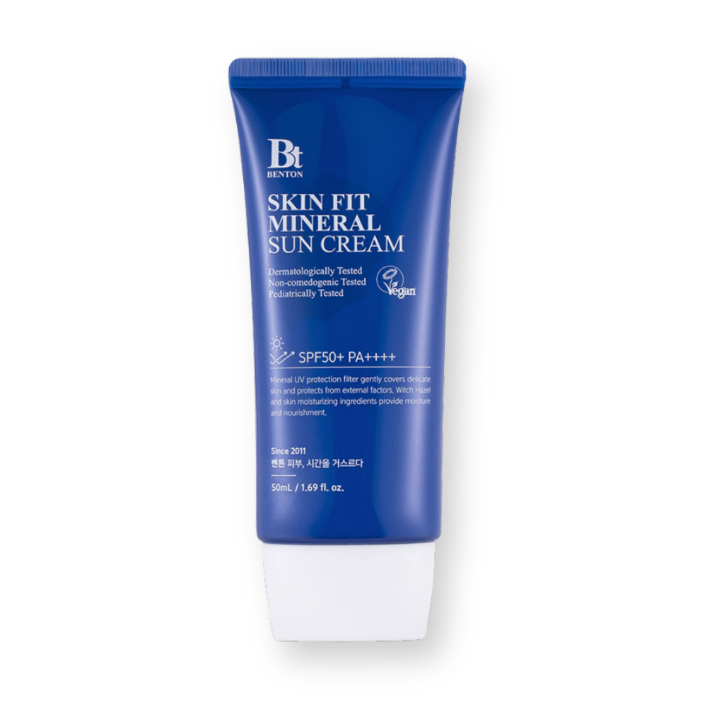 Protector solar Benton Skin Fit Mineral Sun Cream SPF50+, tubo azul de 50 ml