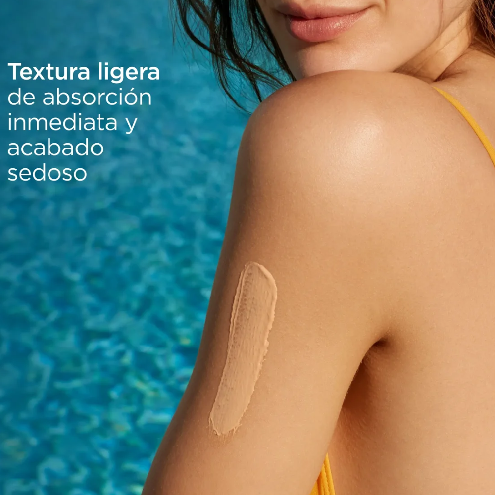 Fotoprotector ISDIN Body Glow SPF 30, tubo de 200 ml