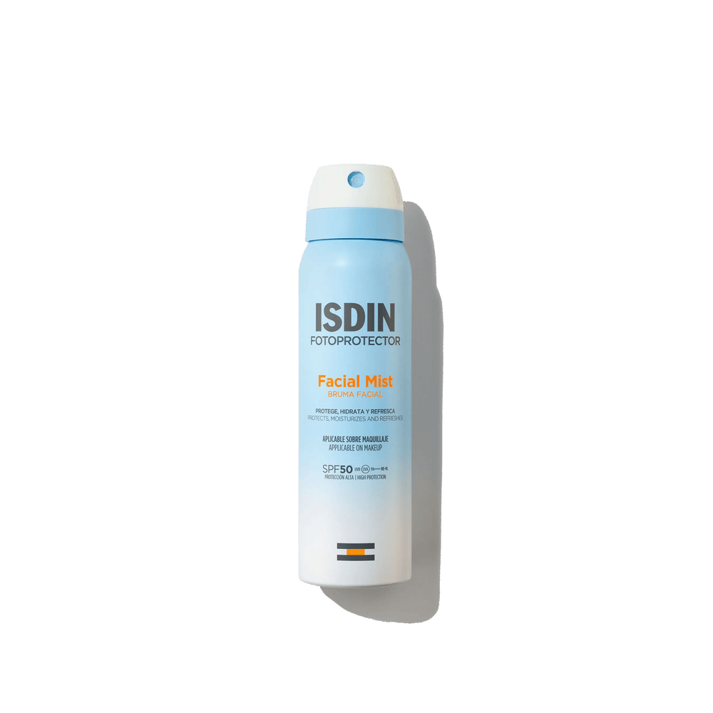 Protector Solar Facial SPF50 en Bruma 100ml de ISDIN junto a su textura