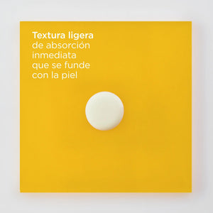 Textura de Protector Solar Facial SPF50+ Spot Prevent 50ml de ISDIN