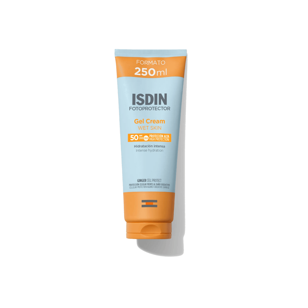Protector Solar SPF50+ Gel Cream 250ml de ISDIN junto a su textura