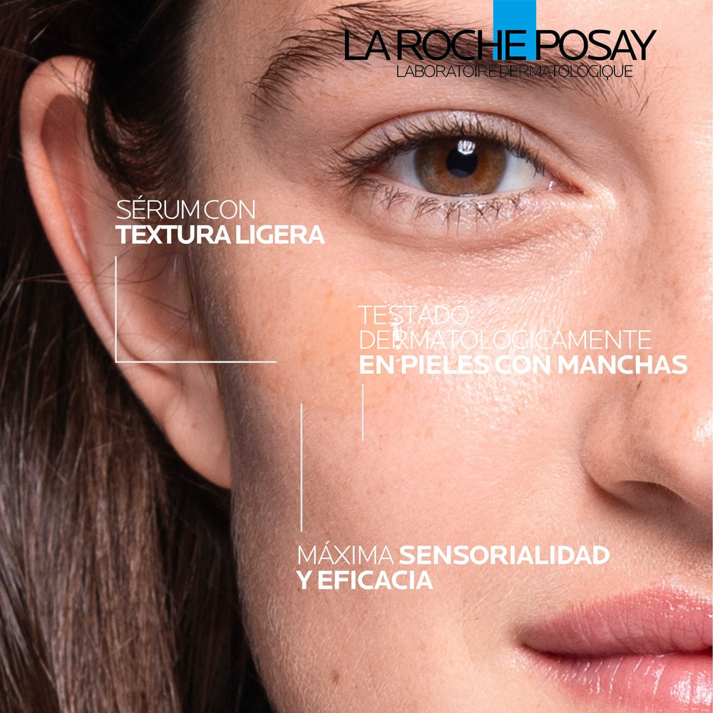 Frasco del sérum Pure MelaB3 de La Roche-Posay con niacinamida 10%, 30 ml