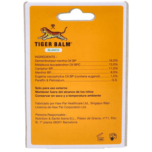 Reverso del estuche del Bálsamo del Tigre Blanco con la lista de ingredientes