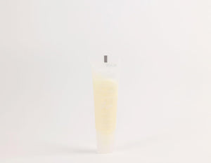 Dorso del tubo del brillo labial Ziaja Juicy Tropical Pineapple