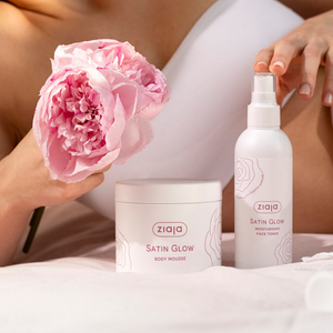Mousse corporal y tónico facial de la línea Ziaja Satin Glow